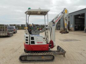 2017 Takeuchi TB215R full