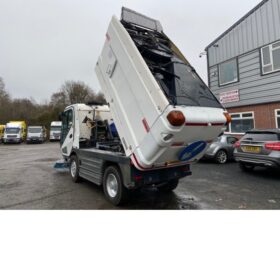 2013 JOHNSTON CX400 ROAD SWEEPER in Compact Sweepers full