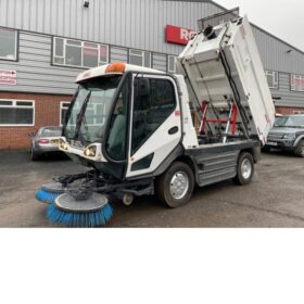 2013 JOHNSTON CX400 ROAD SWEEPER in Compact Sweepers full