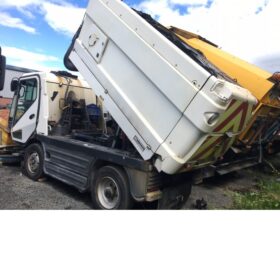 2011 JOHNSTON C400 ROAD SWEEPER in Compact Sweepers full