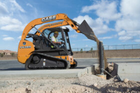 Case TV380 Compact Track Loader full