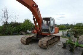 1 Fiat Hitachi Fh220 Tracked Digger full