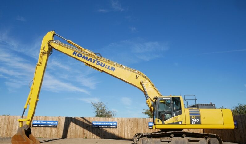 River Long Reach Excavators 15m to 20m reach excavators full