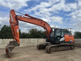 Hitachi ZX210LC-6 full