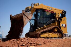 CAT 255 compact track loader