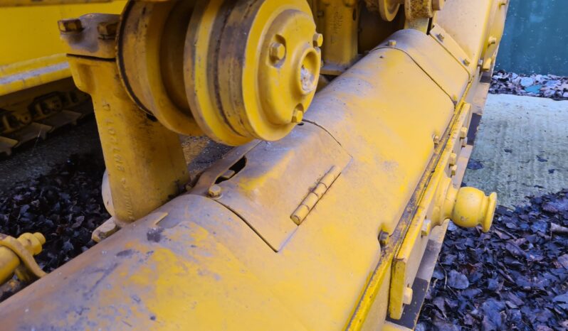 CATERPILLAR D6 DOZER full