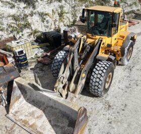 Volvo L120E 2005 Loading Shovel full