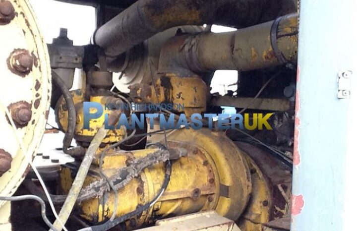 Compair 750 (750 cfm) Diesel Compressor full