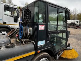 2019 SCHMIDT SWINGO 200 EURO 6 ROAD SWEEPER in Compact Sweepers full