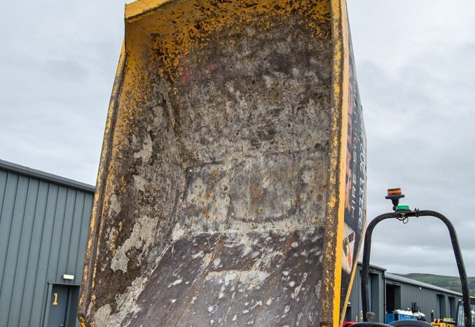 Thwaites 1 tonne hi-tip dumper Year: For Auction on: 2024-07-11 For Auction on 2024-07-11 full