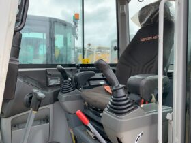 2018 Takeuchi TB230 (U631) full