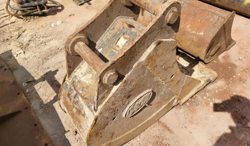 Geith 18″ Digging Bucket For Auction on 2024-07-13 full