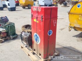 Chicago Pneumatic Hydraulic Powerpack Asphalt / Concrete Equipment For Auction: Leeds, GB, 31st July & 1st, 2nd, 3rd August 2024