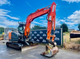 2014 Hitachi ZX85USB-5A full