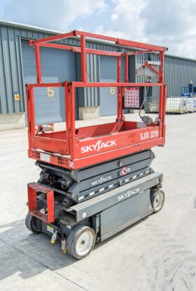 Skyjack SJIII 3219 battery electric scissor For Auction on: 2024-08-08 For Auction on 2024-08-08