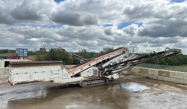 METSO Lokotrack ST352 3 Way screener full