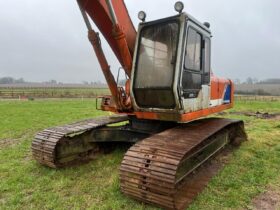 Hitachi FH200LC-3 Excavator  £7995