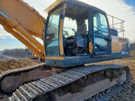 2014 Hyundai HX330L Excavator, 2014, for sale