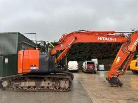 2020 Hitachi ZX225USLC-6 QH