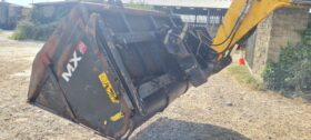 MX Auger Bucket for JCB Telehandler full