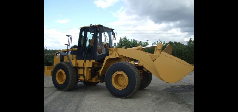 Caterpillar 962G For Sale In Dartford UK full