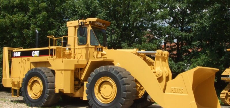 Caterpillar 988F For Sale In Dartford UK full