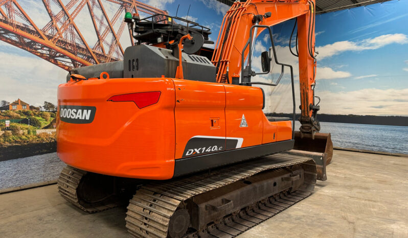 Doosan DX140LC-5 Blade 2017 full