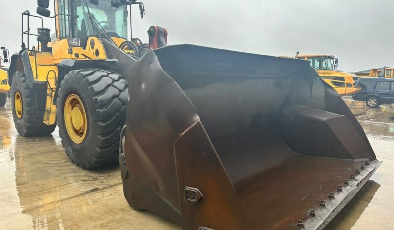 2014 Volvo L220H Wheel Loader, 2014, for sale