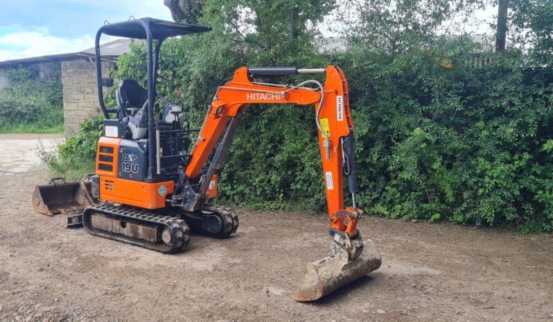 Hitachi ZX19 Excavator full