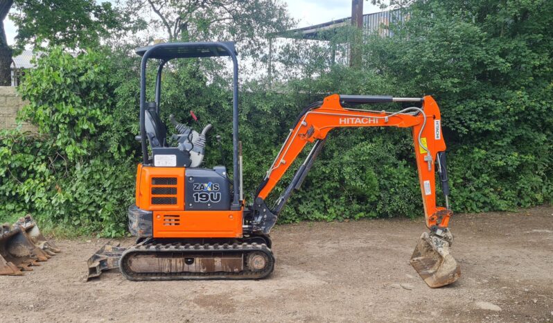 Hitachi ZX19 Excavator full