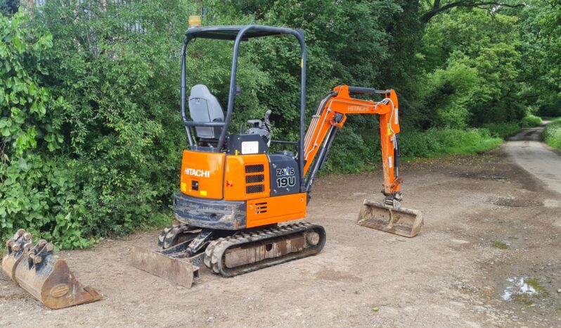 Hitachi ZX19 Excavator full