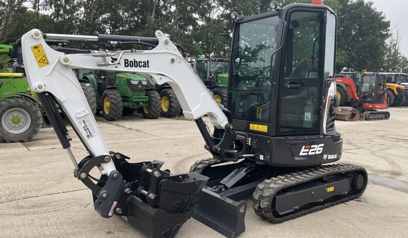 BOBCAT E26 full