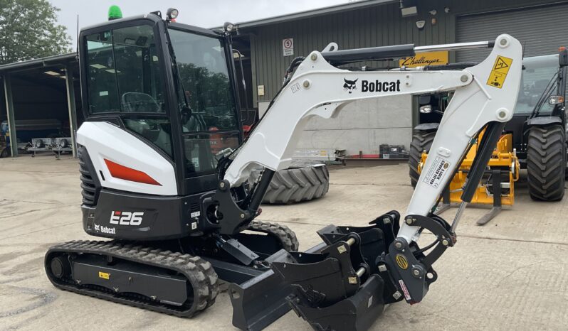 BOBCAT E26 full