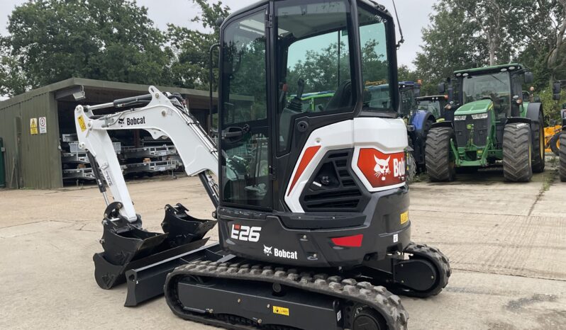 BOBCAT E26 full