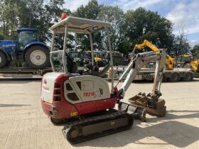 TAKEUCHI TB216 full