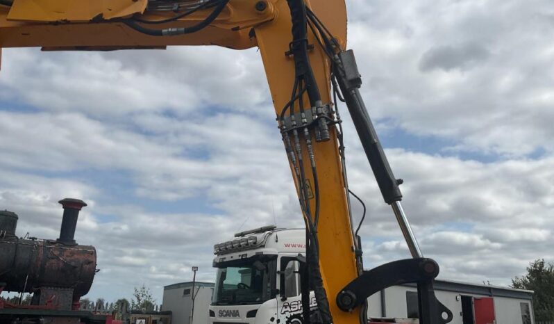 2017 JCB W110 Wheeled Excavators for Sale full