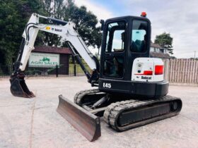 BOBCAT E45 TRACKED EXCAVATOR *YEAR 2019, ONLY 1700 HOURS* C/W QUICK HITCH *VIDEO* full