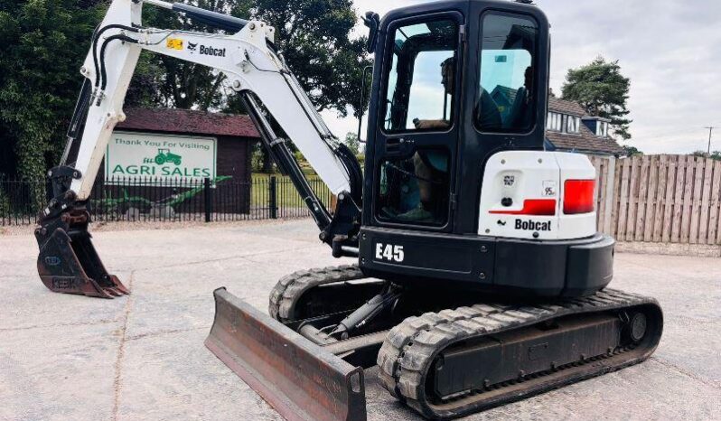 BOBCAT E45 TRACKED EXCAVATOR *YEAR 2019, ONLY 1700 HOURS* C/W QUICK HITCH *VIDEO* full