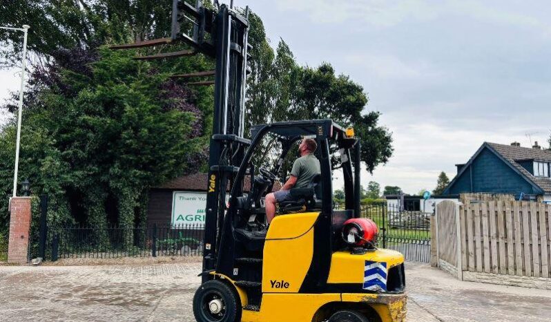 YALE GLP35VX FORKLIFT *YEAR 2018, HIGH RISED CABIN* C/W TINE POSITIONER *VIDEO* full