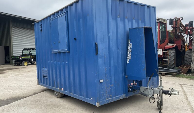 BOSS CABIN WELFARE UNIT full