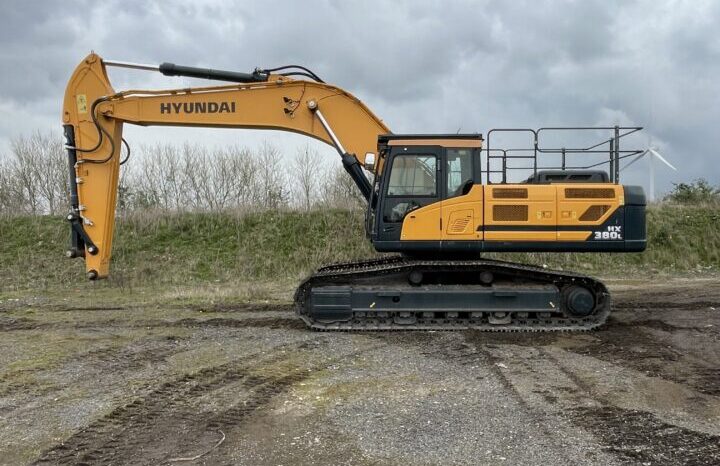 2020 Hyundai HX380L (EX DEMO) full