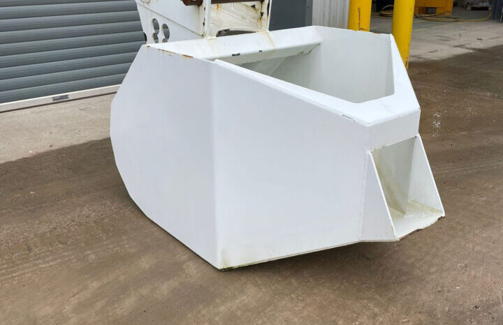 2021 Conquip Concrete Bucket full