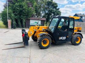 JCB 525-60 4WD TELEHANDLER *YEAR 2018, ONLY 3890 HOURS* C/W PALLET TINES *VIDEO* full