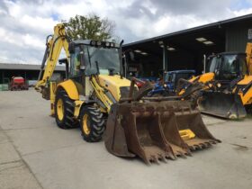 NEW HOLLAND B110 BACKHOE LOADER full