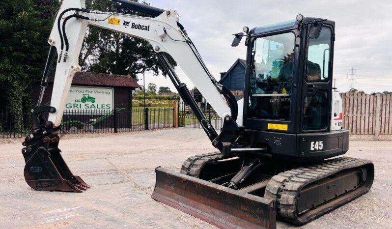 BOBCAT E45 TRACKED EXCAVATOR *YEAR 2019, ONLY 1700 HOURS* C/W QUICK HITCH *VIDEO* full