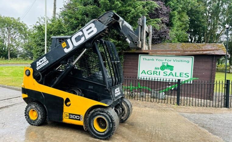 JCB TLT30D 4WD TELETRUCK C/W PALLET TINES *VIDEO*