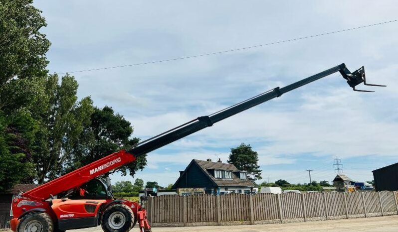 MANITOU MT1840 4WD TELEHANDLER *18 METER REACH* C/W PALLET TINES full