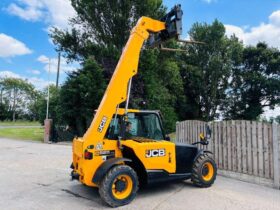 JCB 525-60 4WD TELEHANDLER *YEAR 2018, ONLY 3890 HOURS* C/W PALLET TINES *VIDEO* full