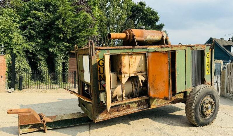 STAMFORD 300KVA SINGLE AXLE TOWABLE GENERATOR C/W CUMMINS ENGINE full