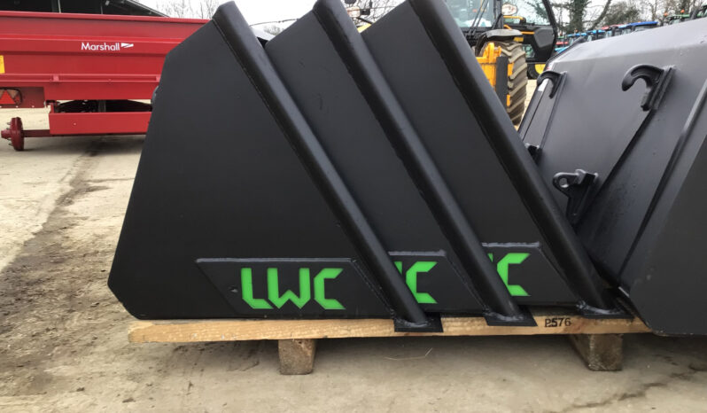 LWC 5FT BUCKET full